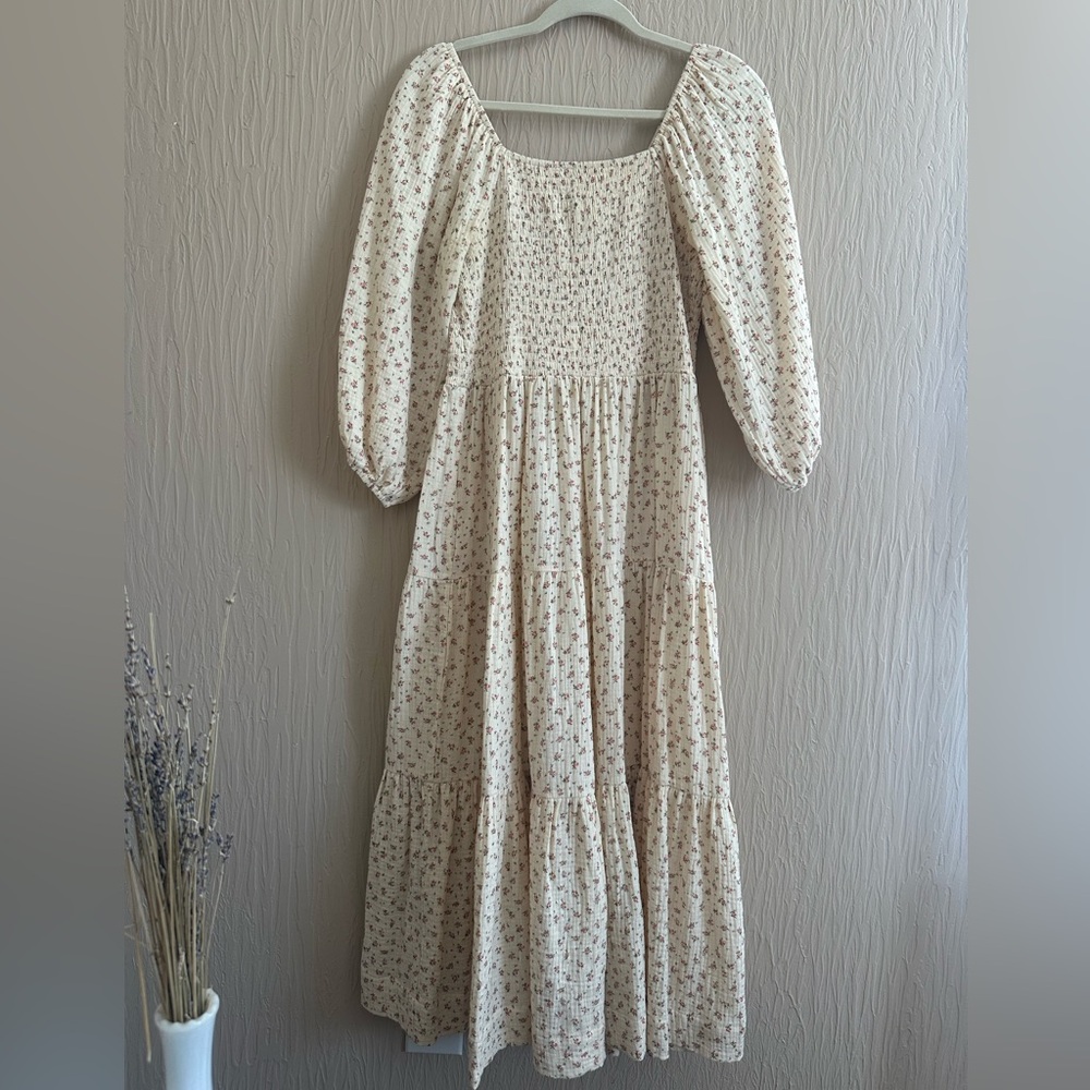 Neuflora Vermont dress in rose floral